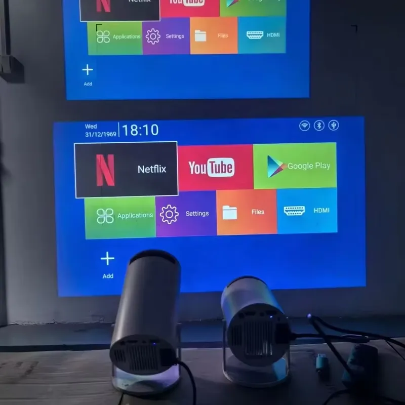 Smart Home Miniature - Najnowszy inteligentny projektor HY300 Pro z