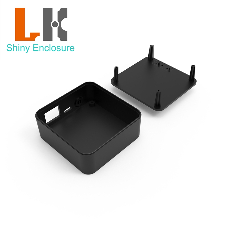 Obudowa bezprzewodowego punktu – Smart Home Gateway recenzja i cena
